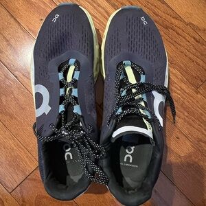 Men’s ON Cloud Monster size 12 running sneakers